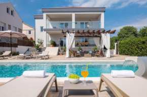Villa Peregrine